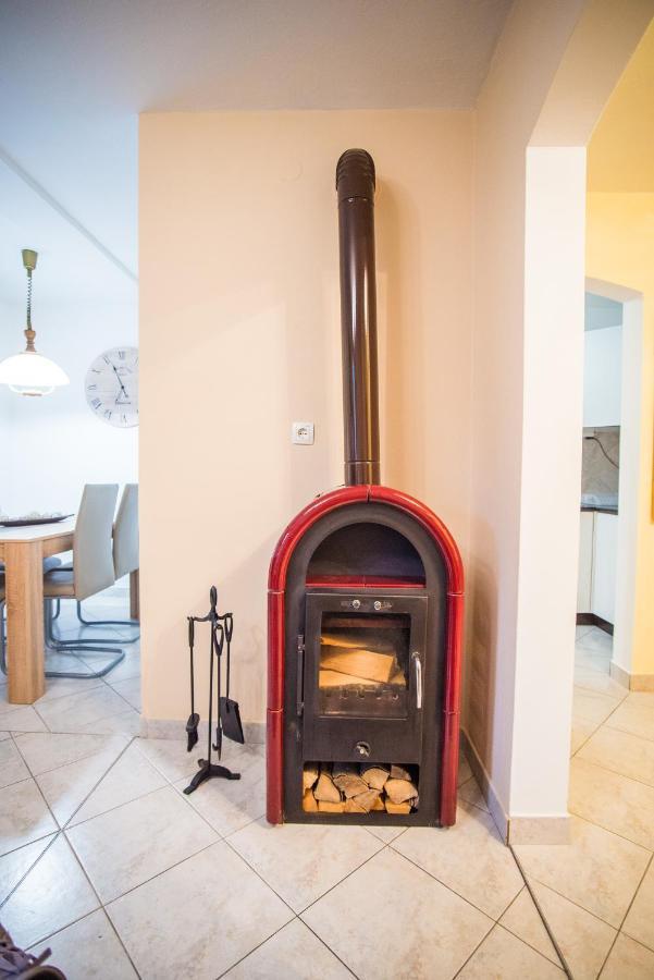 Apartment Veninsek Luce Экстерьер фото