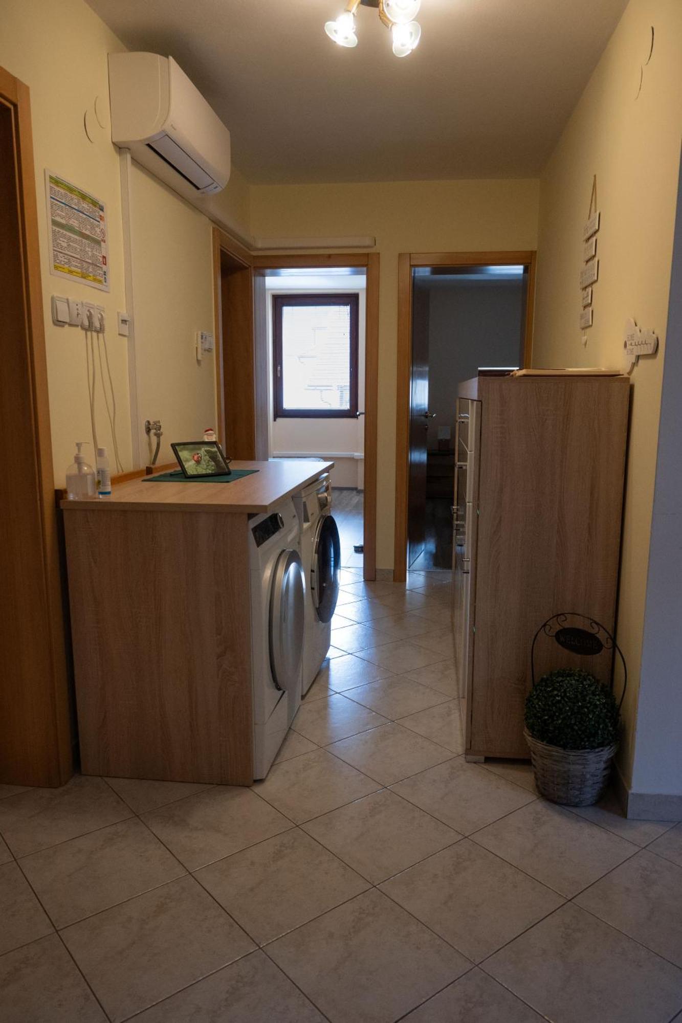 Apartment Veninsek Luce Экстерьер фото
