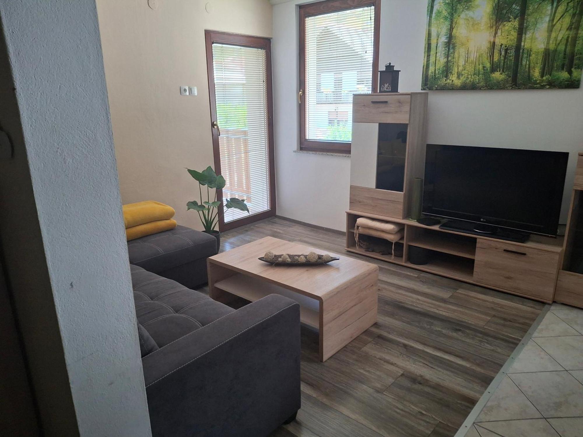 Apartment Veninsek Luce Экстерьер фото
